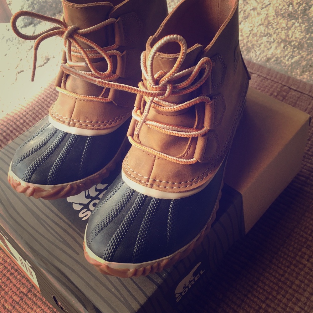 Sorel Women’s duck boots size 6.5